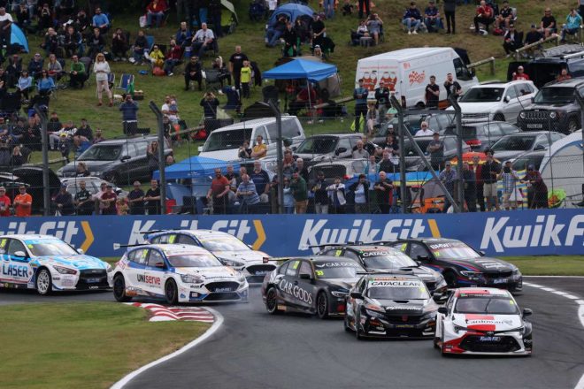 新たにTOYOTA GAZOO Racing UKのエースに就任したロリー・ブッチャー（トヨタ・カローラGR Sport）がカローラでの初勝利を挙げている