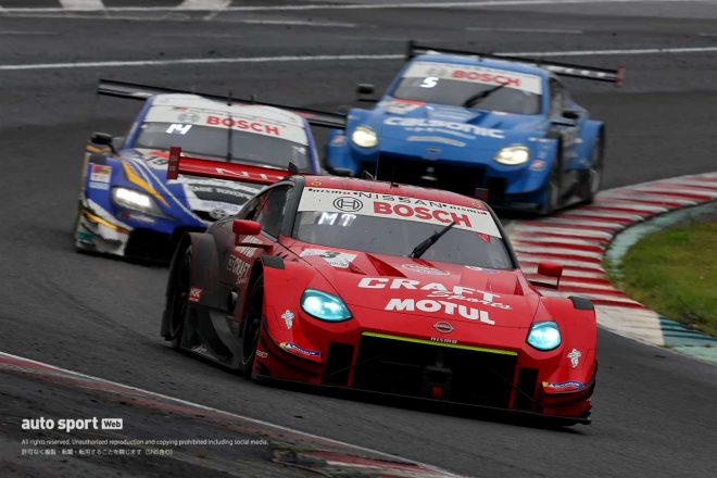 CRAFTSPORTS MOTUL Z／WedsSport ADVAN GR Supra／カルソニック IMPUL Z
