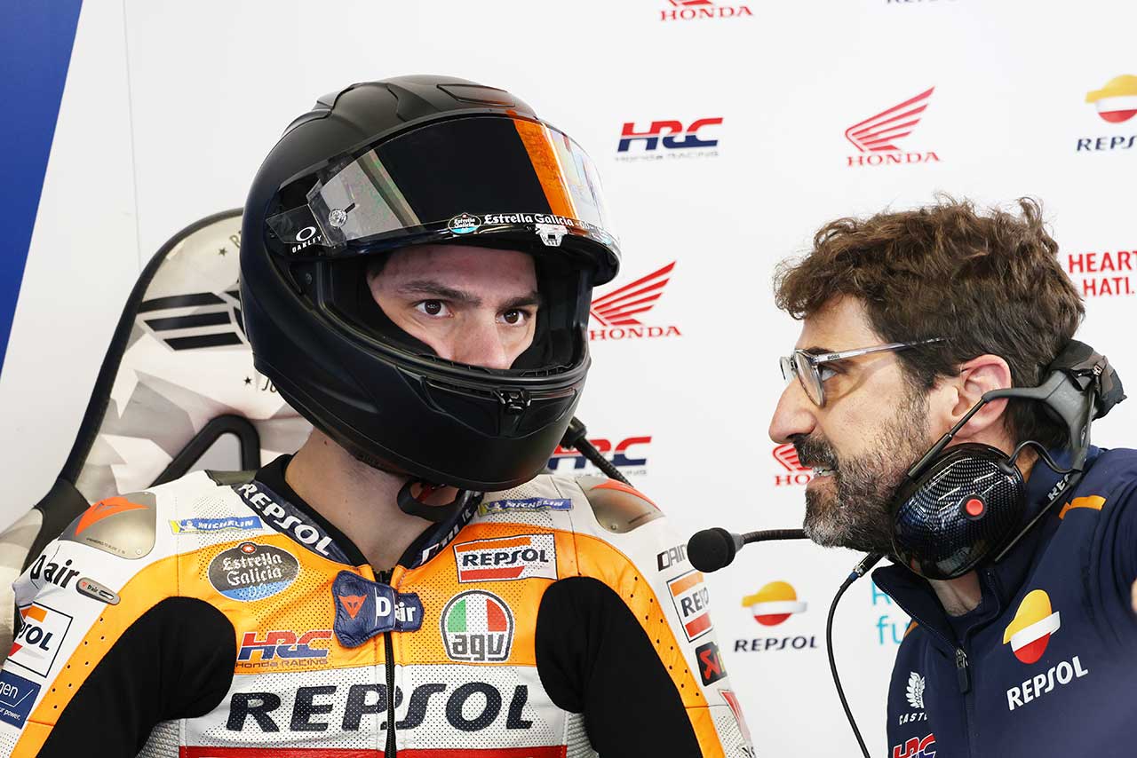 ジョアン・ミル、AGVからKabutoにヘルメット変更か。MotoGPバルセロナテストで使用を確認